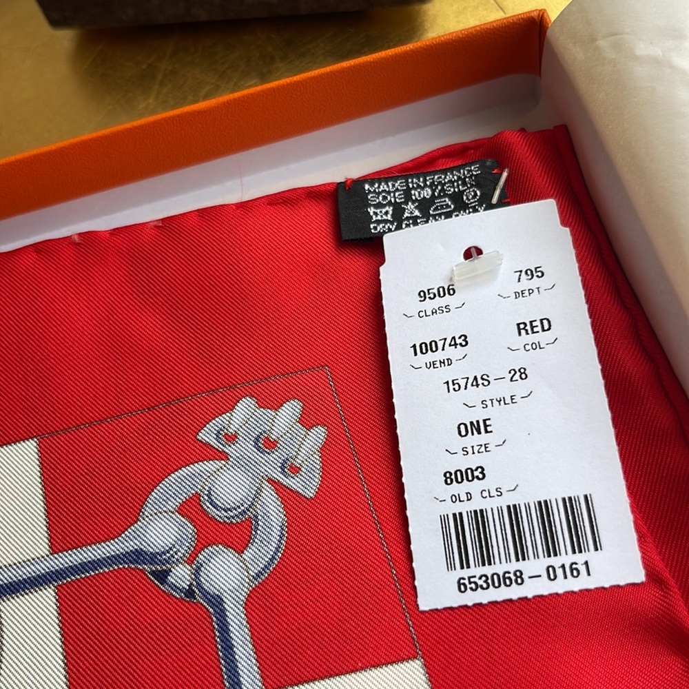 NWT! Hermes 90 cm Carre Cliquetis Silk Scarf with Box ATTENTION COLLECTORS - Picture 6 of 15